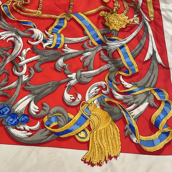 HERMES-PARIS scarf 🧣 - Picture 5 of 12